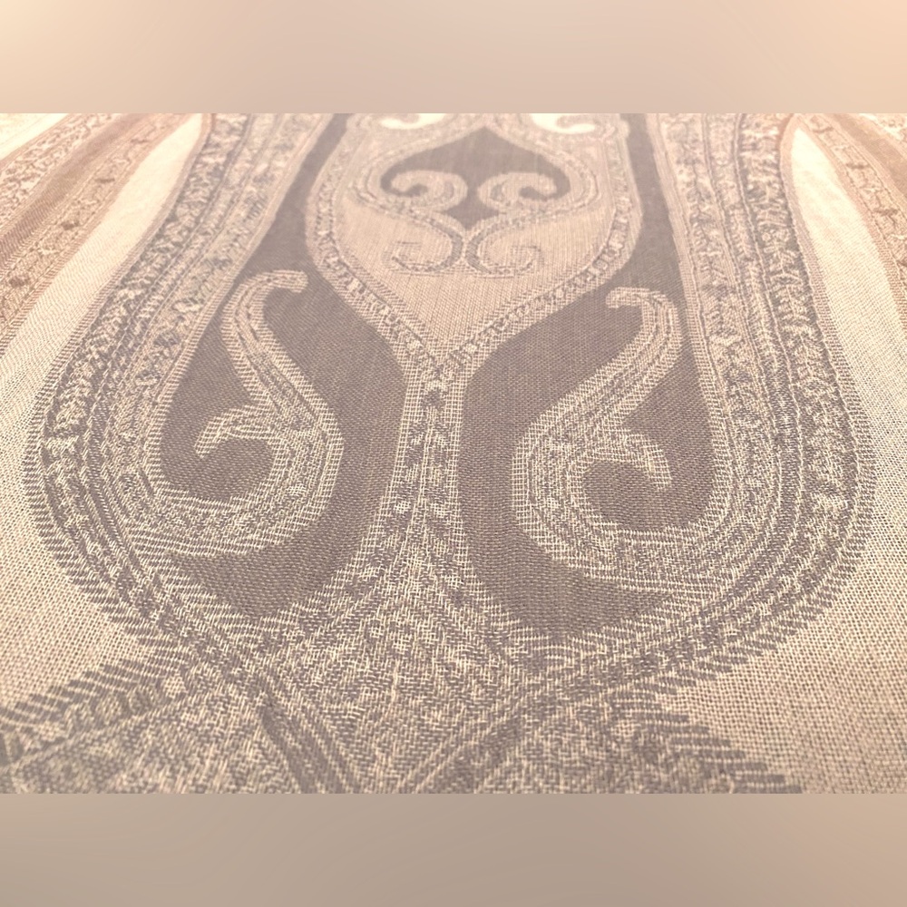 Charming Charlie Women’s Scarf.
